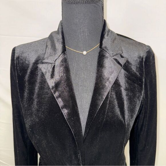 Molly Bracken Elegant Black Women's Blazer size XS- like new condition - Picture 4 of 13